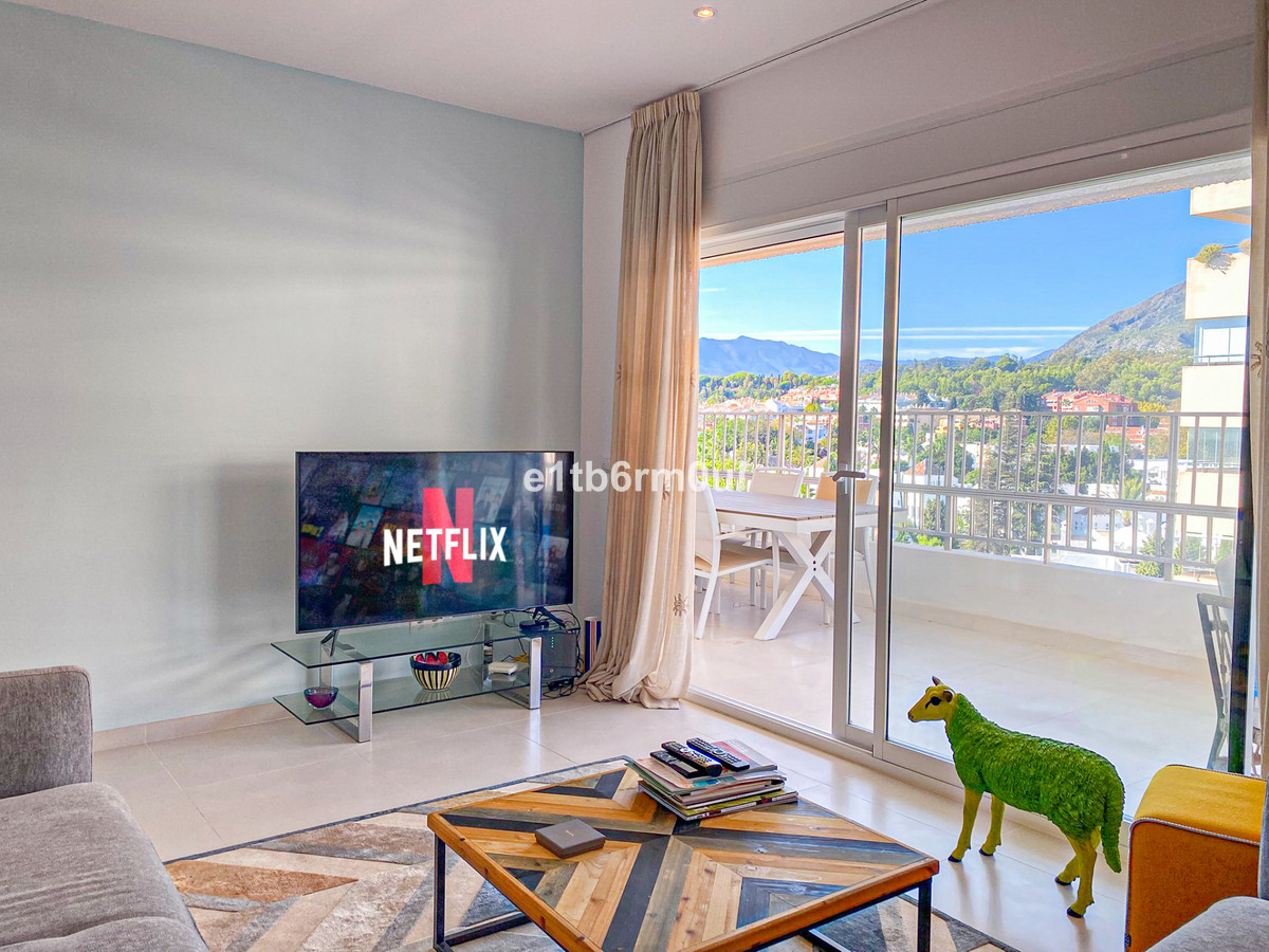 2 Bedroom Apartment for Sale in The Golden Mile — 6