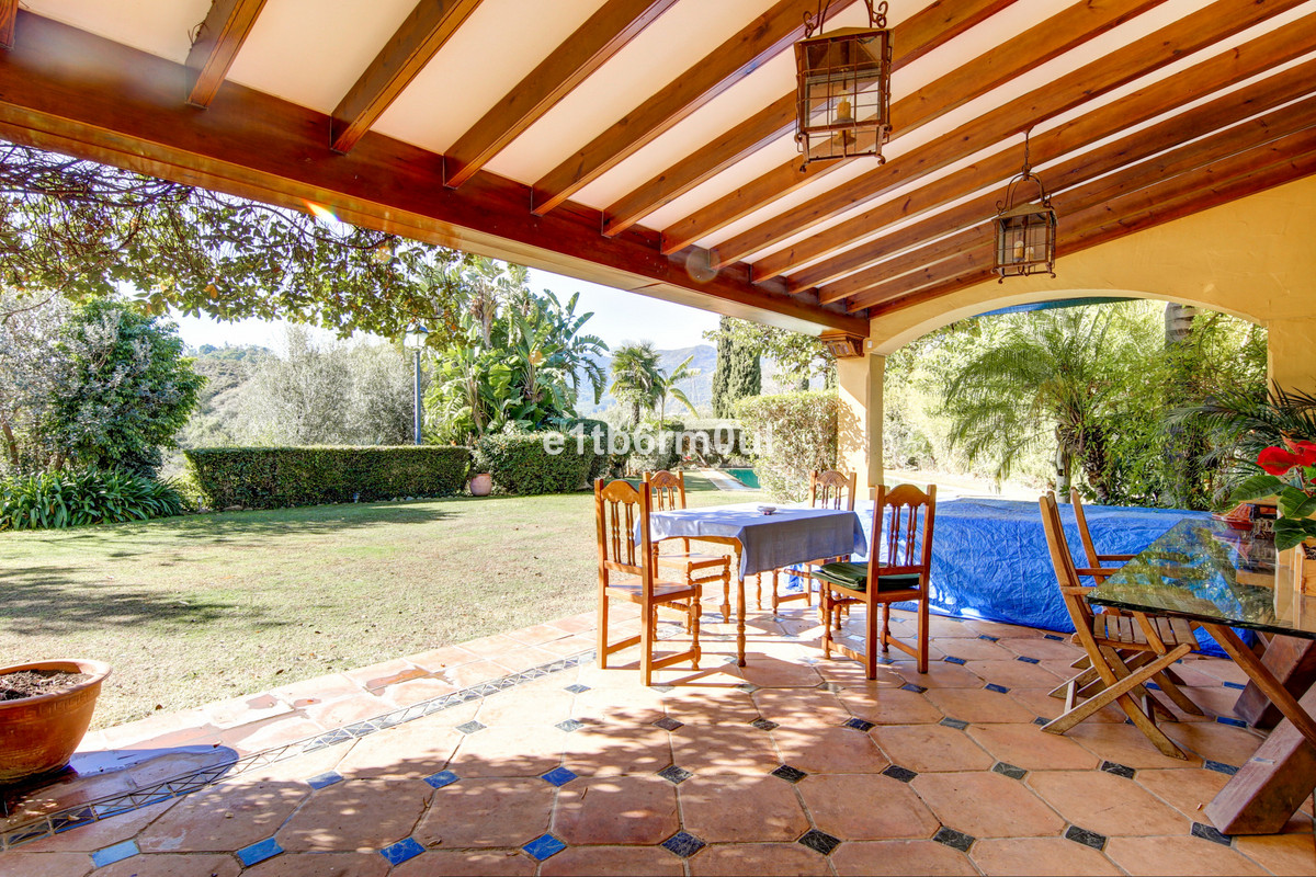 5 Bedroom Villa for Sale in Ojén — view 10