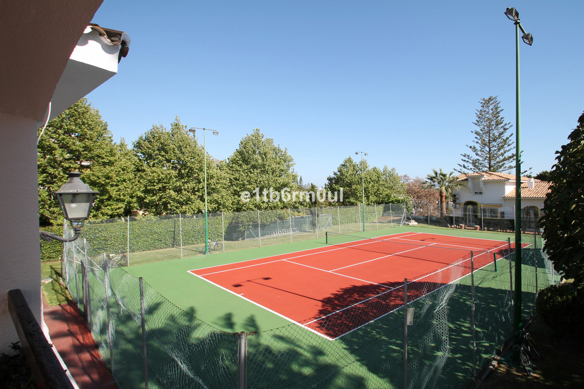 1 Bedroom Apartment for Sale in The Golden Mile — 6