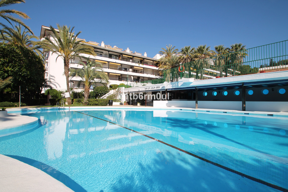 1 Bedroom Apartment for Sale in The Golden Mile — 7