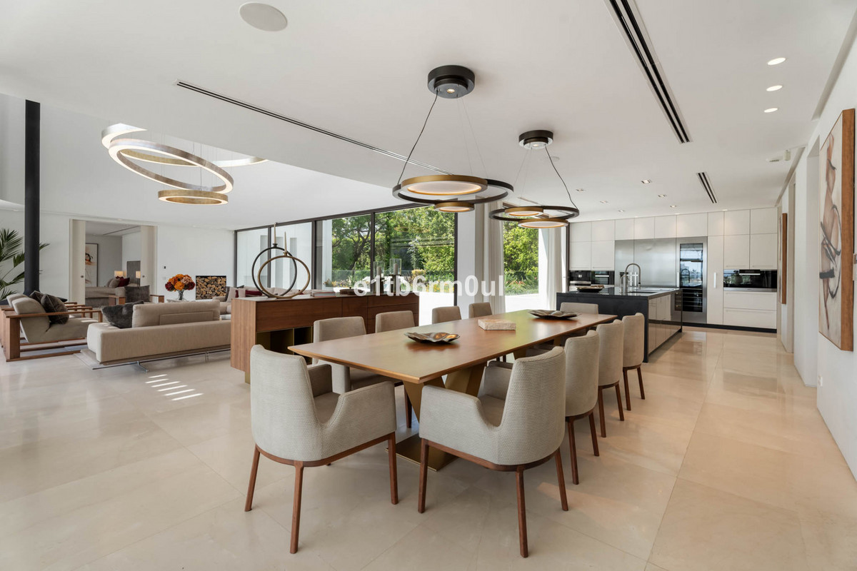 6 Bedroom Villa for Sale in La Quinta — 4