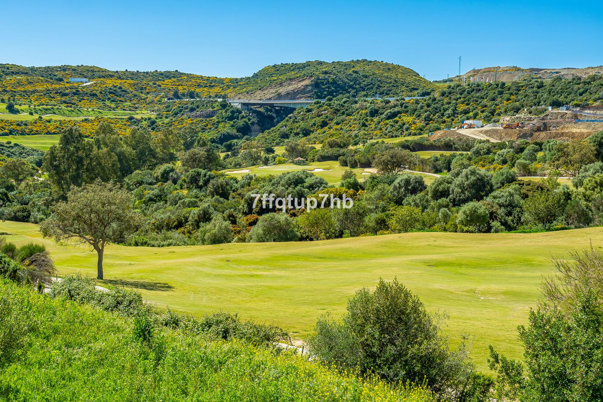 3 Bedroom Villa for Sale in Estepona — 7