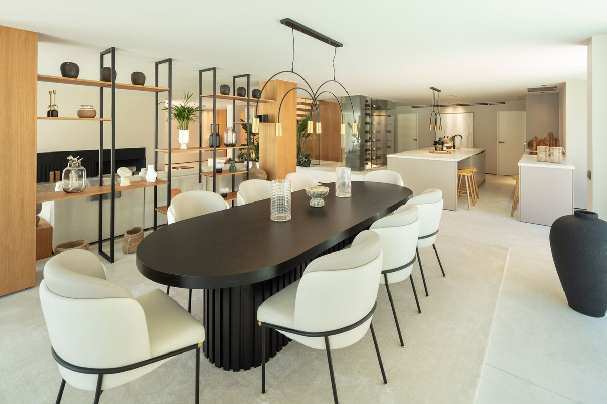 4 Bedroom Villa for Sale in Marbella — 3