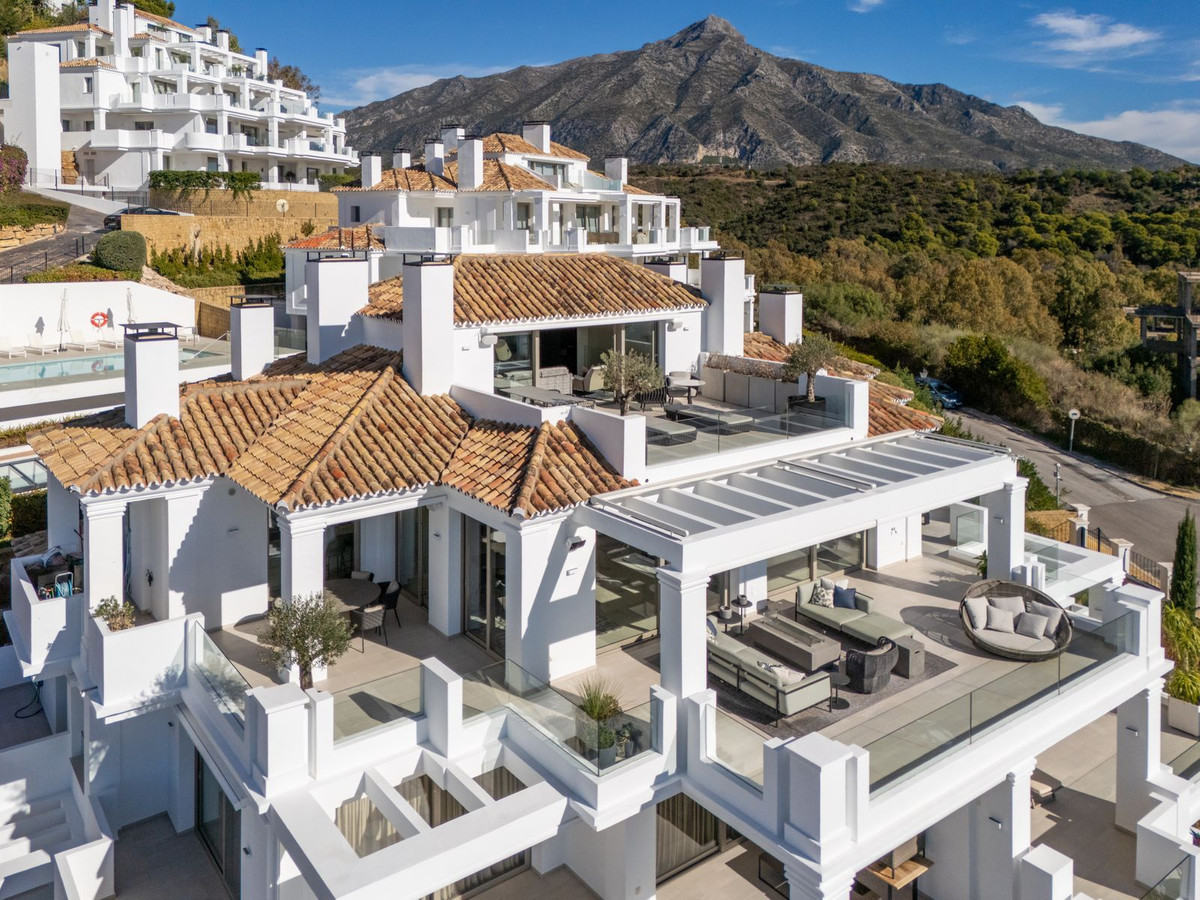 3 Bedroom Villa for Sale in Nueva Andalucía