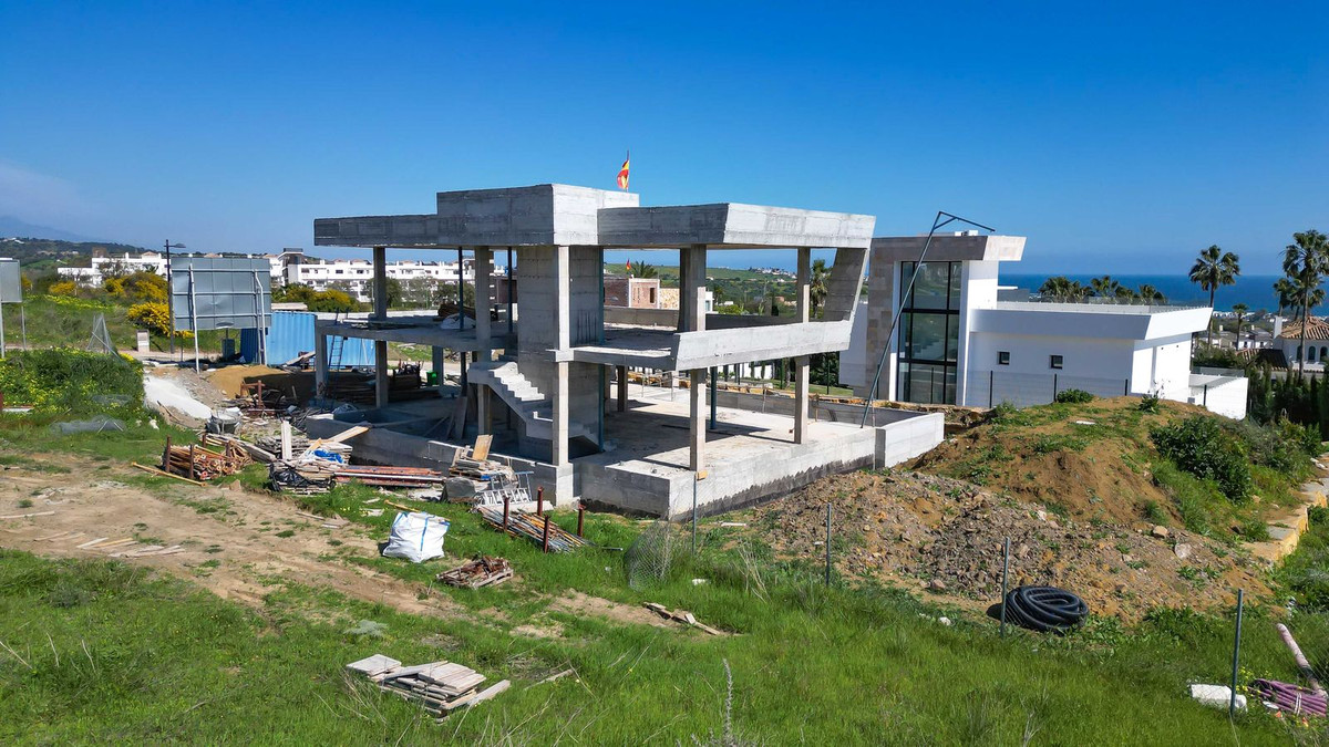 4 Bedroom Villa for Sale in Valle Romano — 2