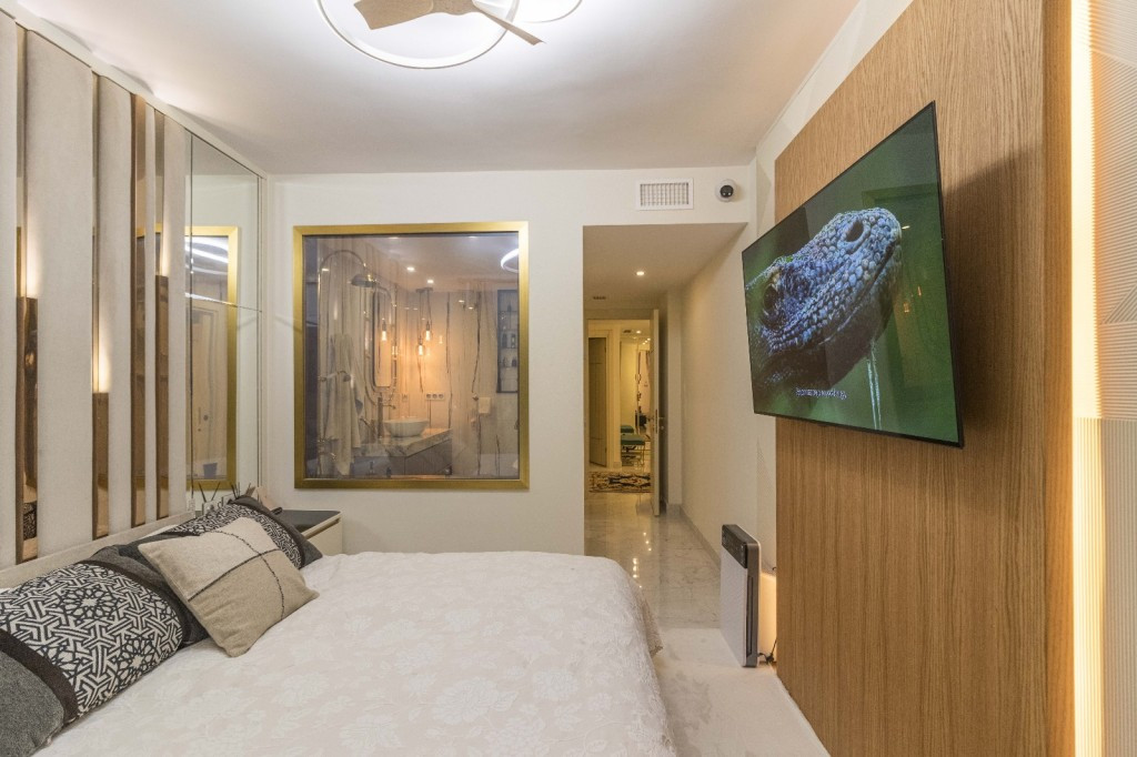 3 Bedroom Apartment for Sale in Puerto Banús — 7