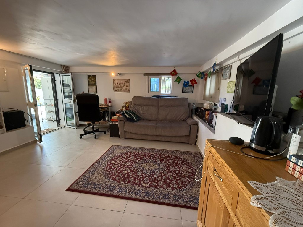 3 Bedroom Villa for Sale in Estepona — 5