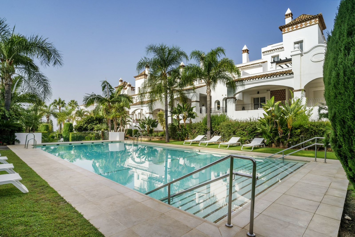 3 Bedroom Apartment for Sale in Marbella