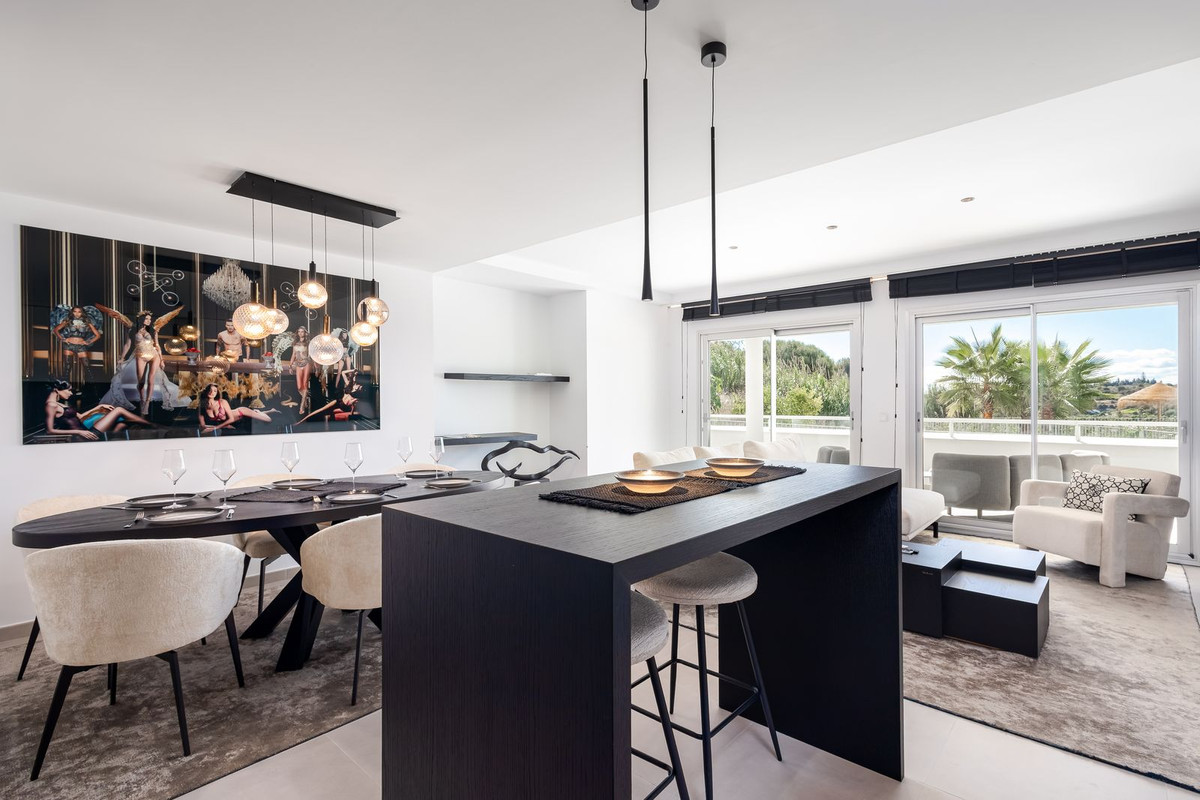 3 Bedroom Apartment for Sale in Cancelada