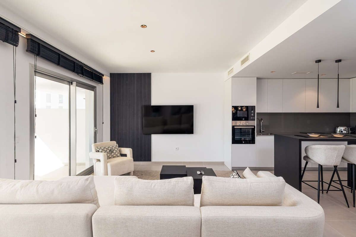 3 Bedroom Apartment for Sale in Cancelada — 4