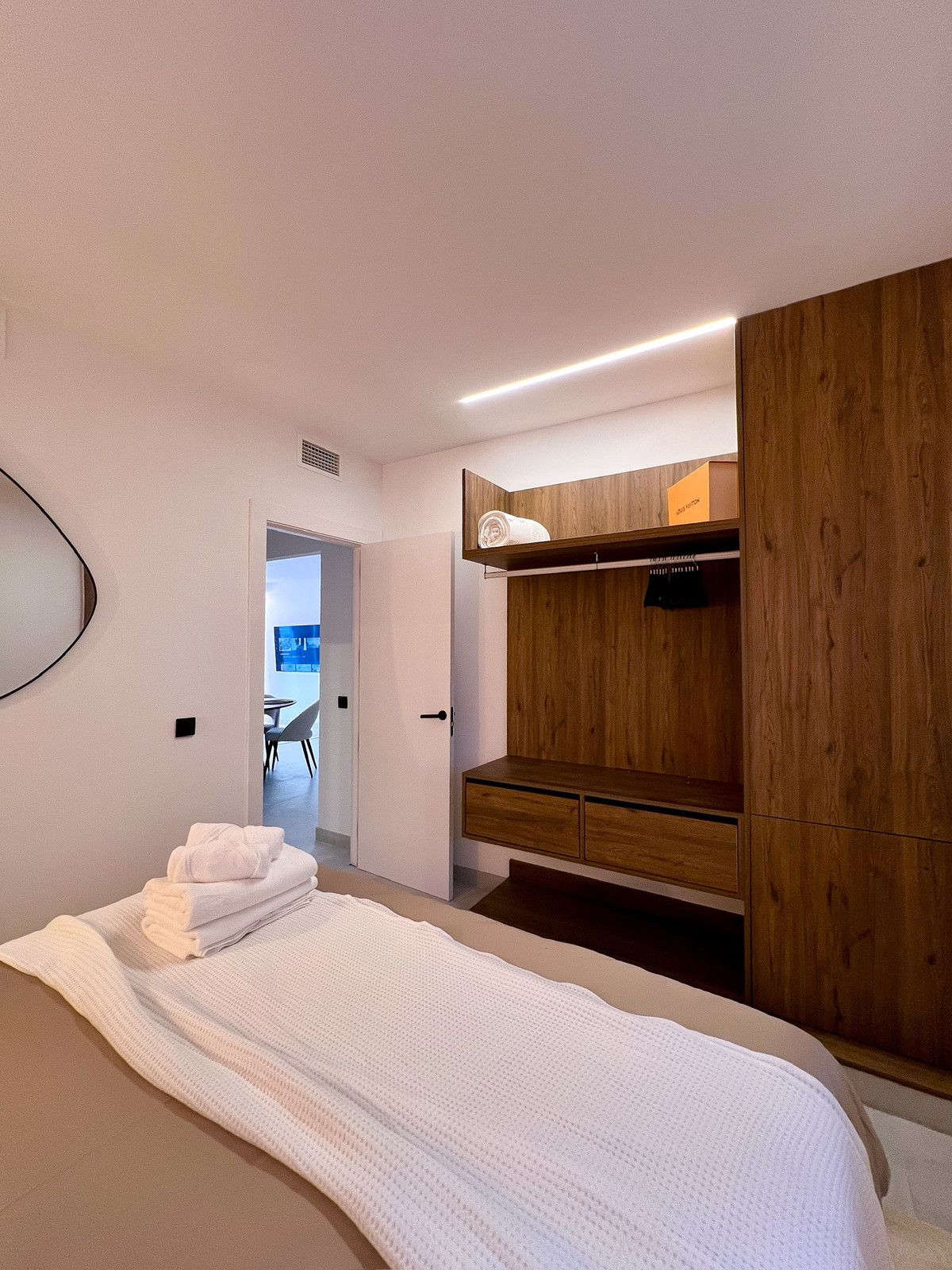 3 Bedroom Apartment for Sale in Nueva Andalucía — 7
