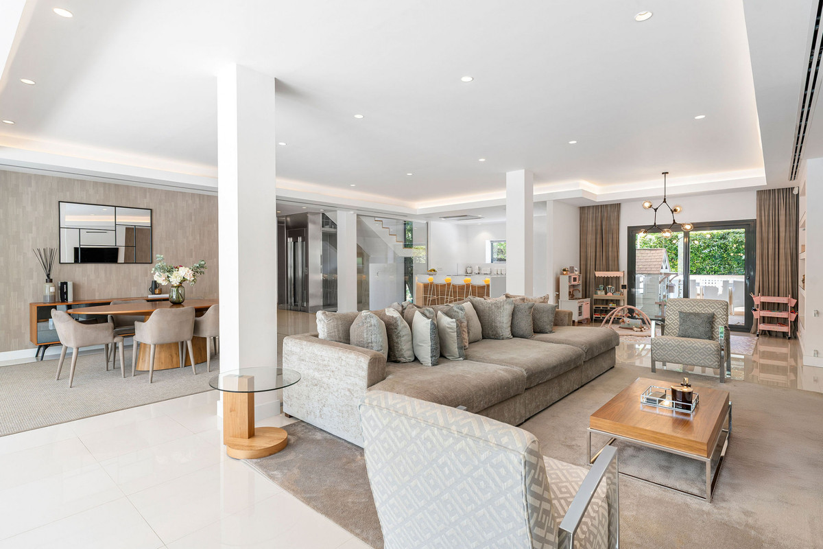 5 Bedroom Villa for Sale in La Quinta — 4