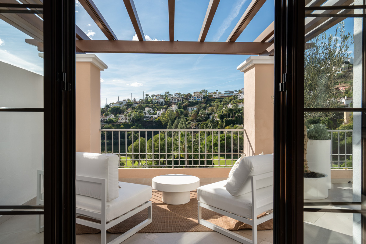 3 Bedroom Apartment for Sale in Los Arqueros — 2