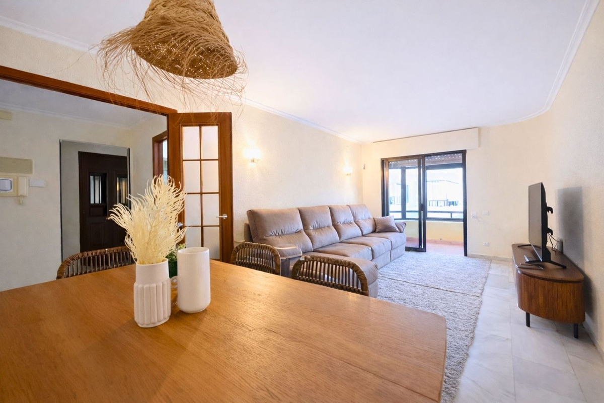2 Bedroom Apartment for Sale in Marbella