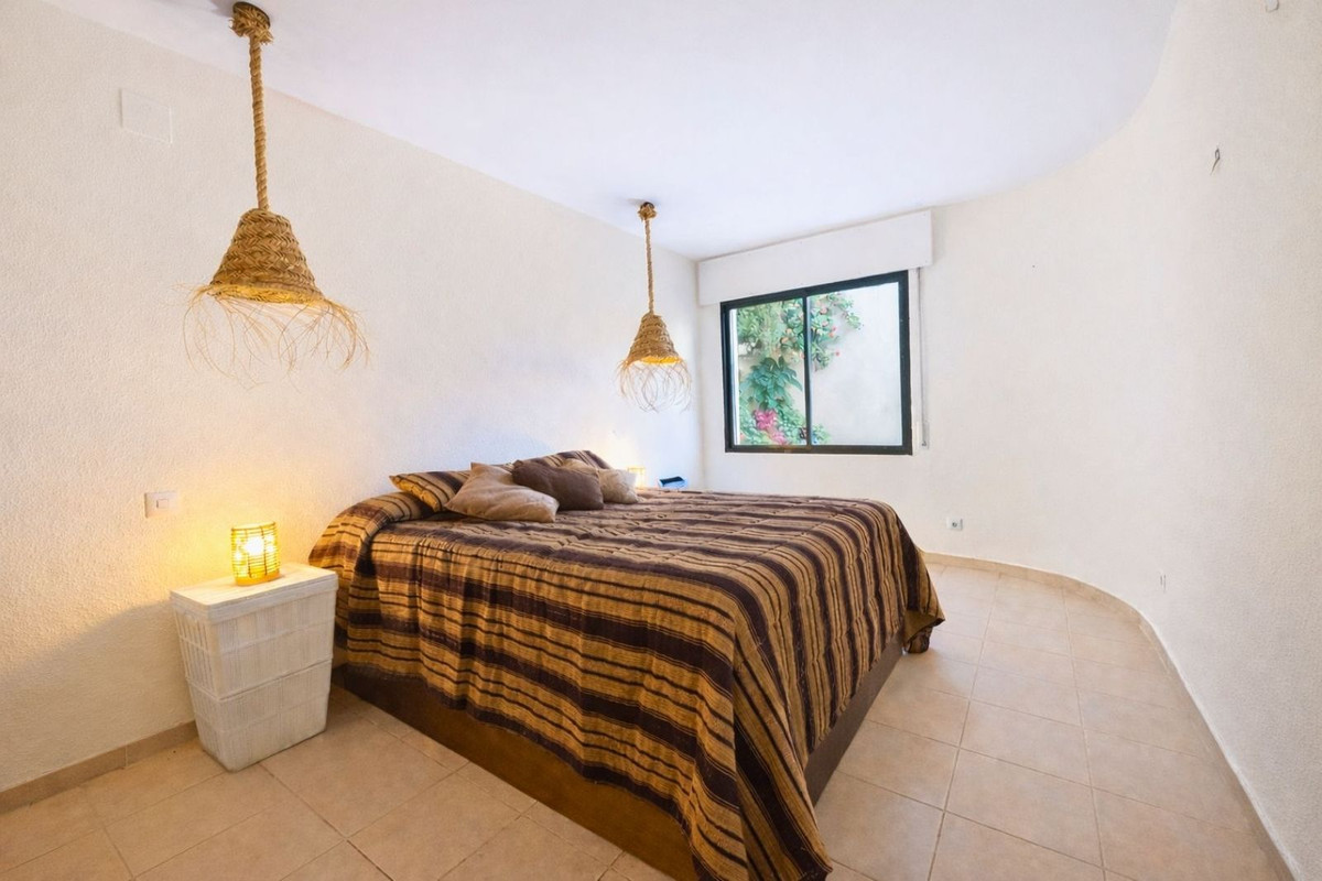 2 Bedroom Apartment for Sale in Marbella — 3