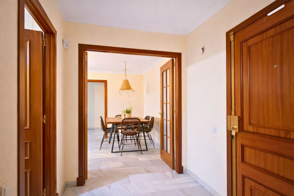 2 Bedroom Apartment for Sale in Marbella — 9