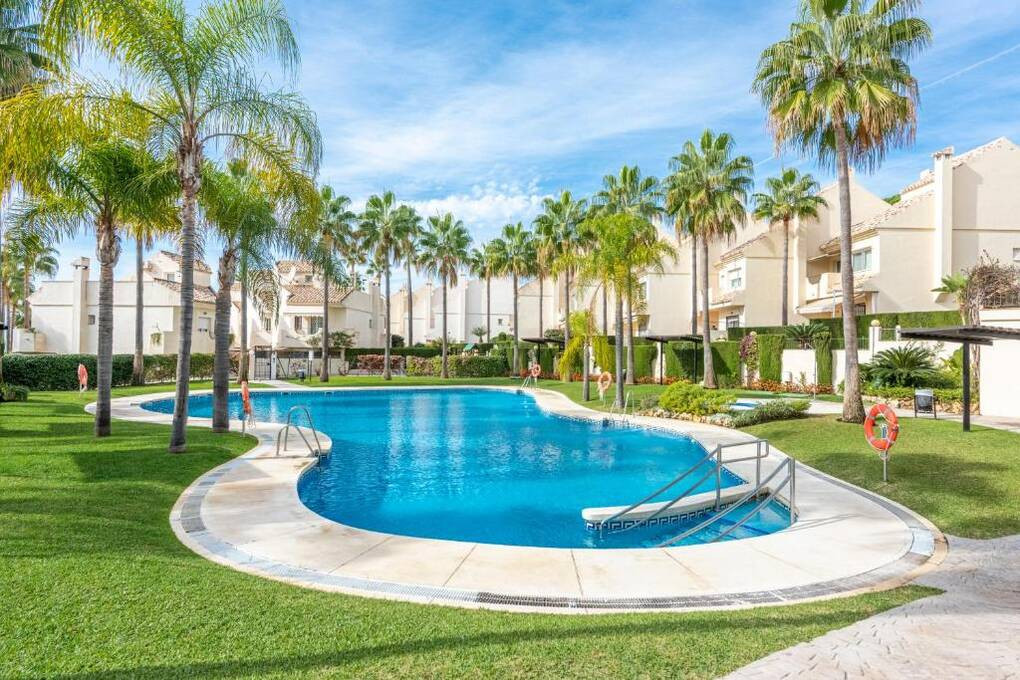 3 Chambres Villa à Vendre à Marbella — view 2