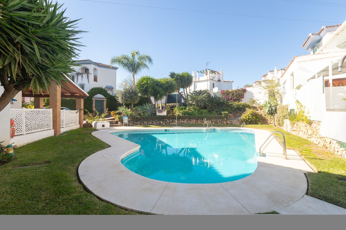 4 Bedroom Villa for Sale in Marbella