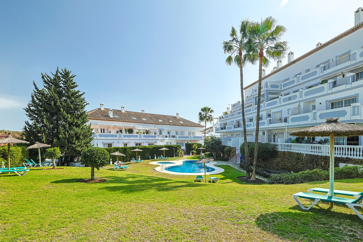 2 Bedroom Apartment for Sale in Nueva Andalucía
