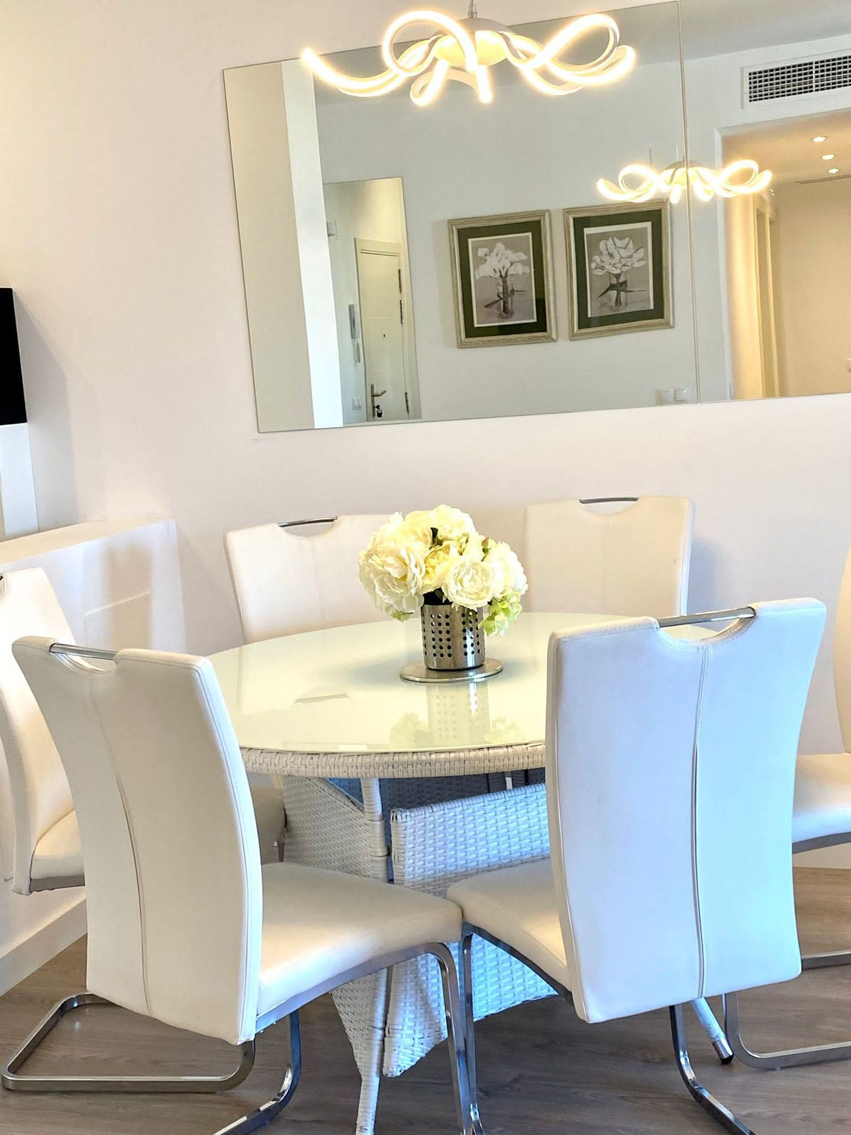 3 Bedroom Apartment for Sale in Nueva Andalucía — 5