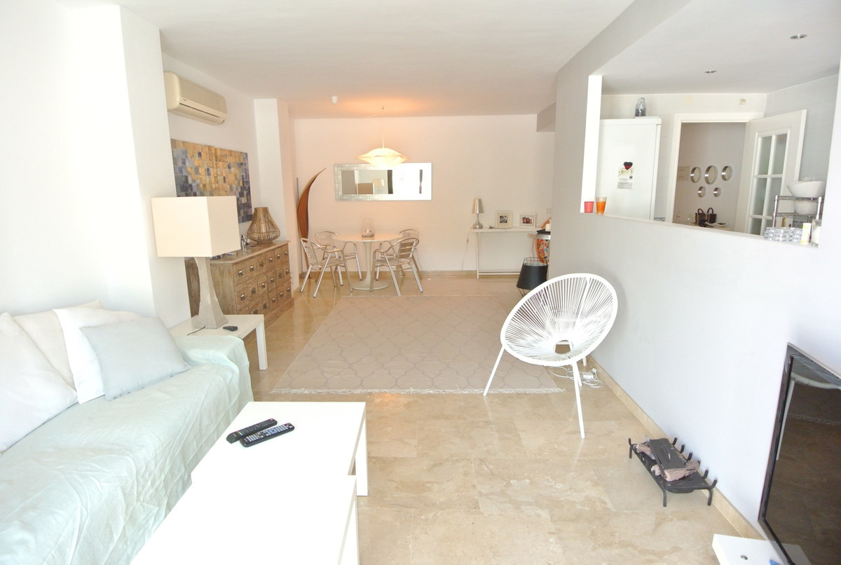 2 Bedroom Apartment for Sale in The Golden Mile — 2