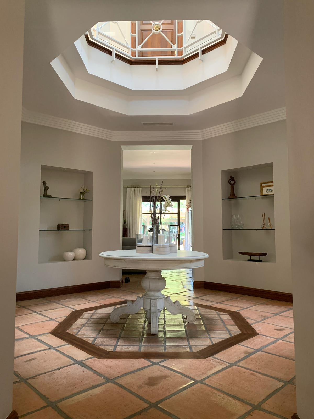 5 Bedroom Villa for Sale in Sierra Blanca — 7