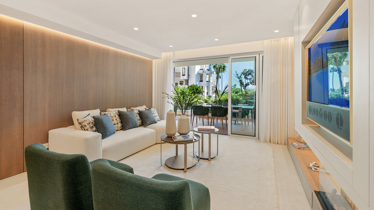 3 Bedroom Apartment for Sale in Estepona — 5