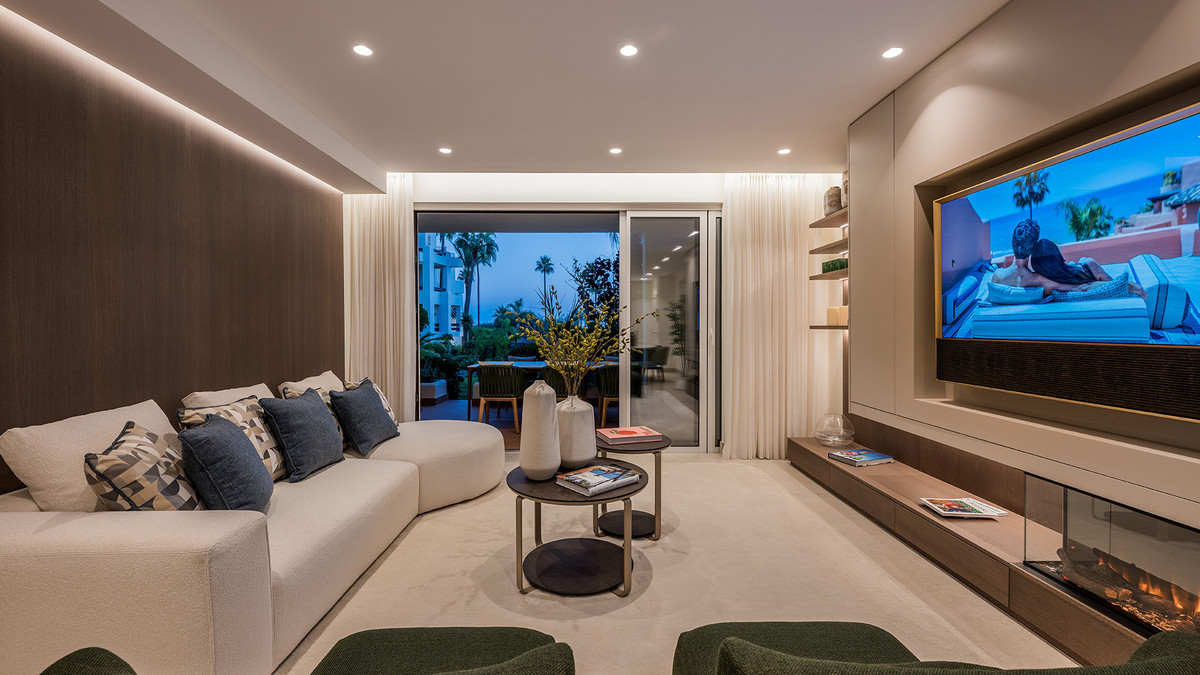 3 Bedroom Apartment for Sale in Estepona — 7