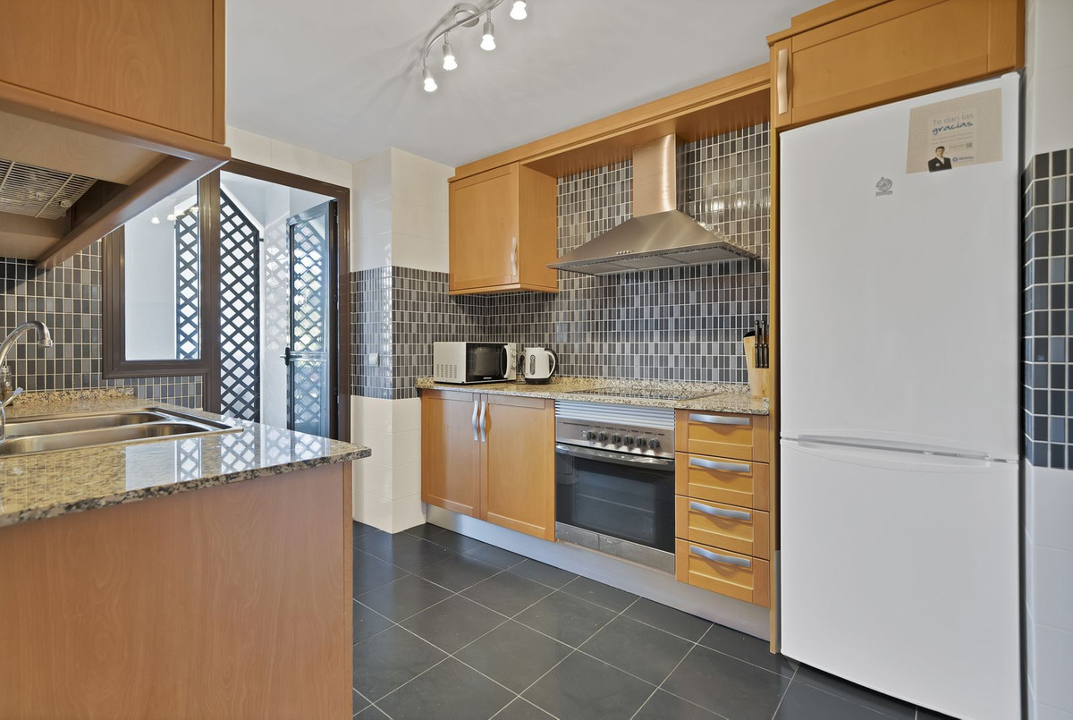 2 Bedroom Apartment for Sale in Selwo — 3