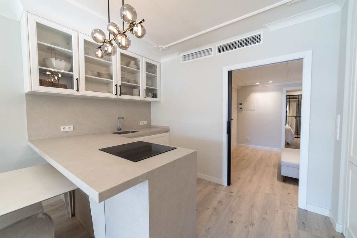 2 Bedroom Apartment for Sale in Marbella — 9