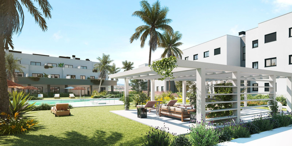 2 Bedroom Apartment for Sale in Estepona — 2