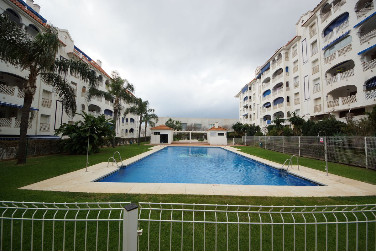 3 Bedroom Apartment for Sale in San Pedro de Alcántara