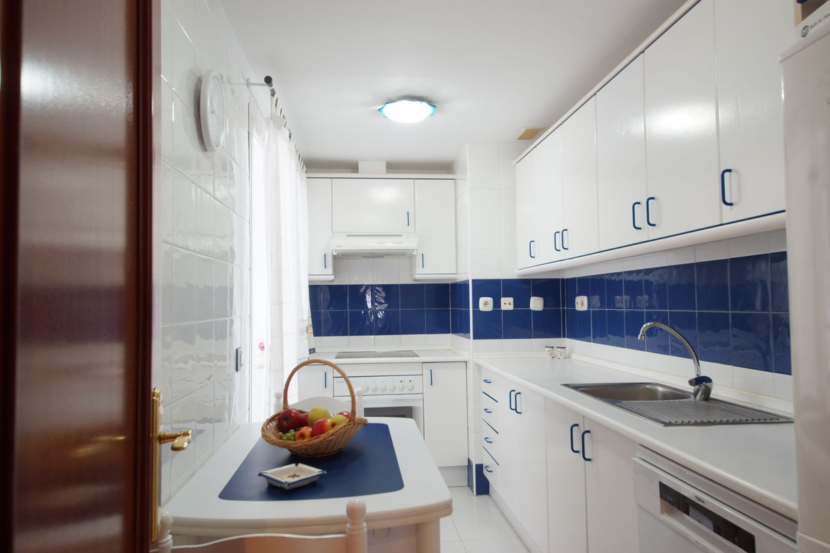 3 Bedroom Apartment for Sale in San Pedro de Alcántara — 3