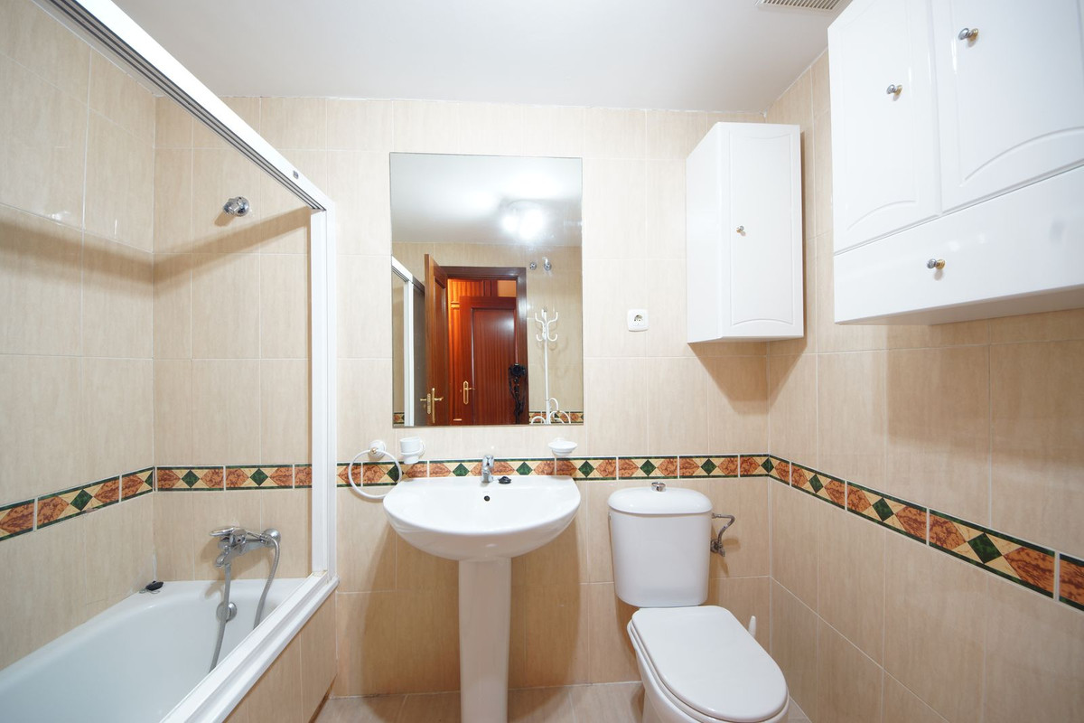 3 Bedroom Apartment for Sale in San Pedro de Alcántara — 8