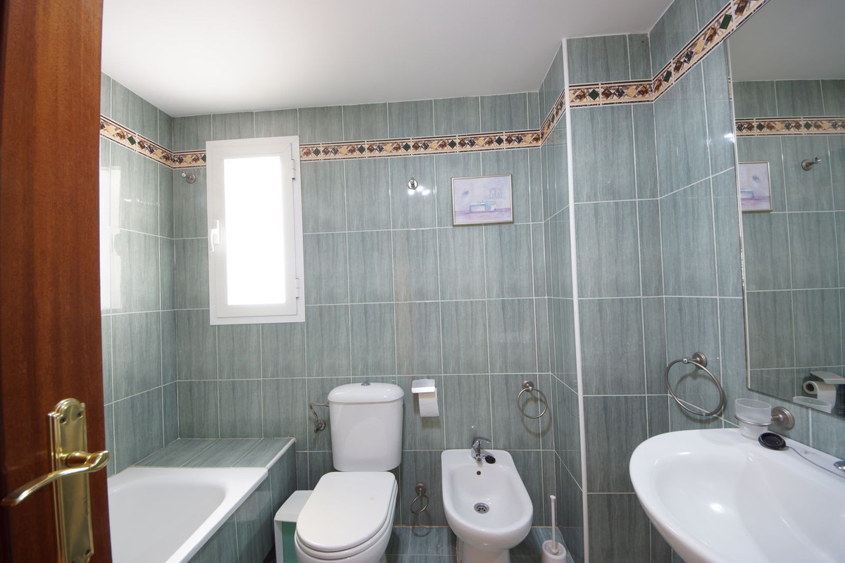 3 Bedroom Apartment for Sale in San Pedro de Alcántara — 9