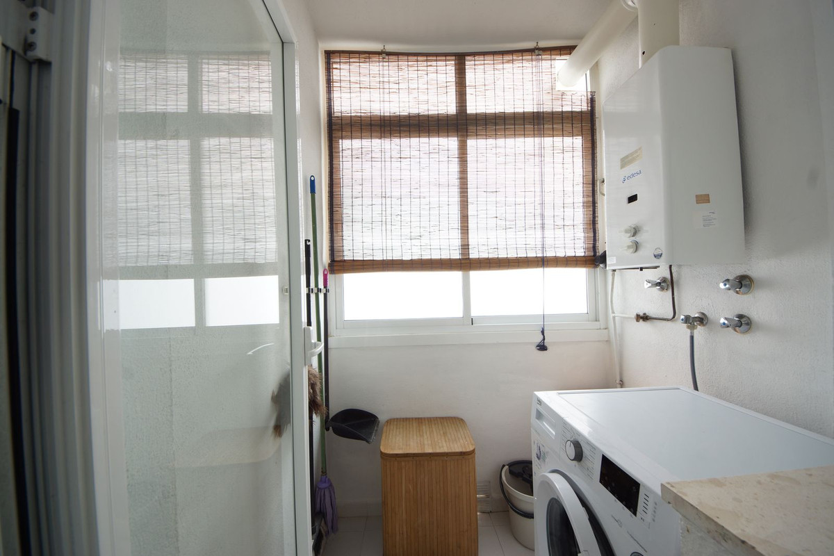 3 Bedroom Apartment for Sale in San Pedro de Alcántara — view 10