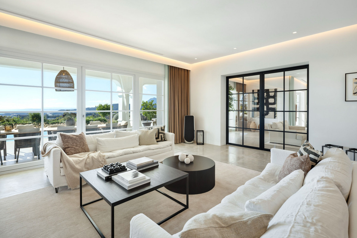 7 Bedroom Villa for Sale in Benahavís — 6