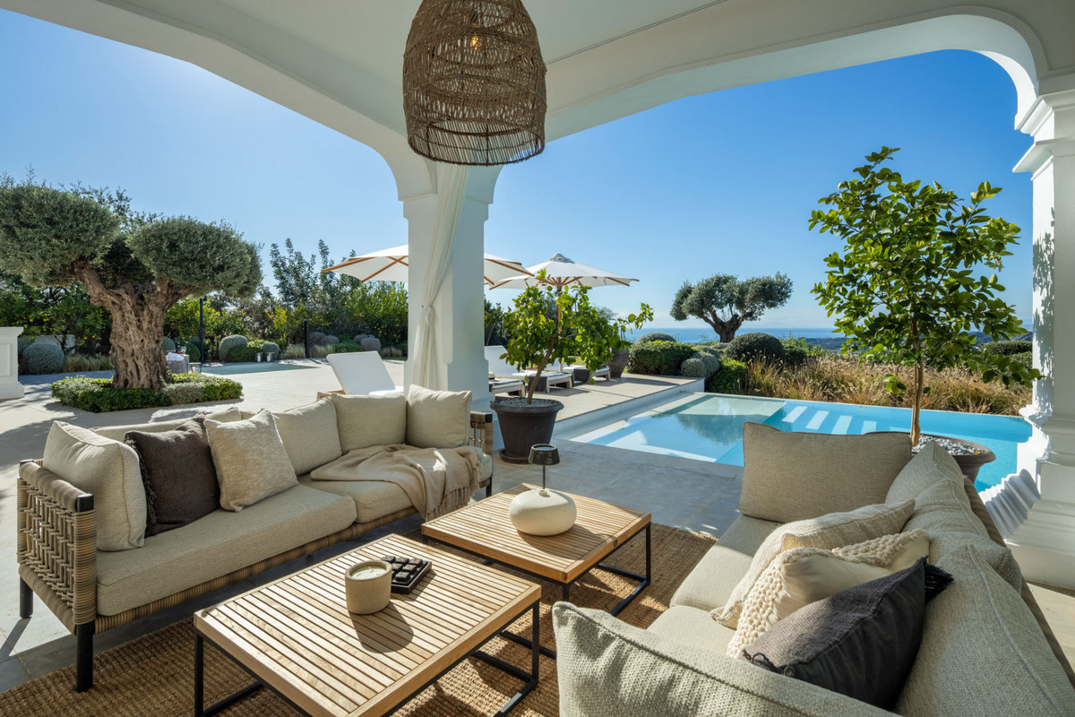 7 Bedroom Villa for Sale in Benahavís — 9