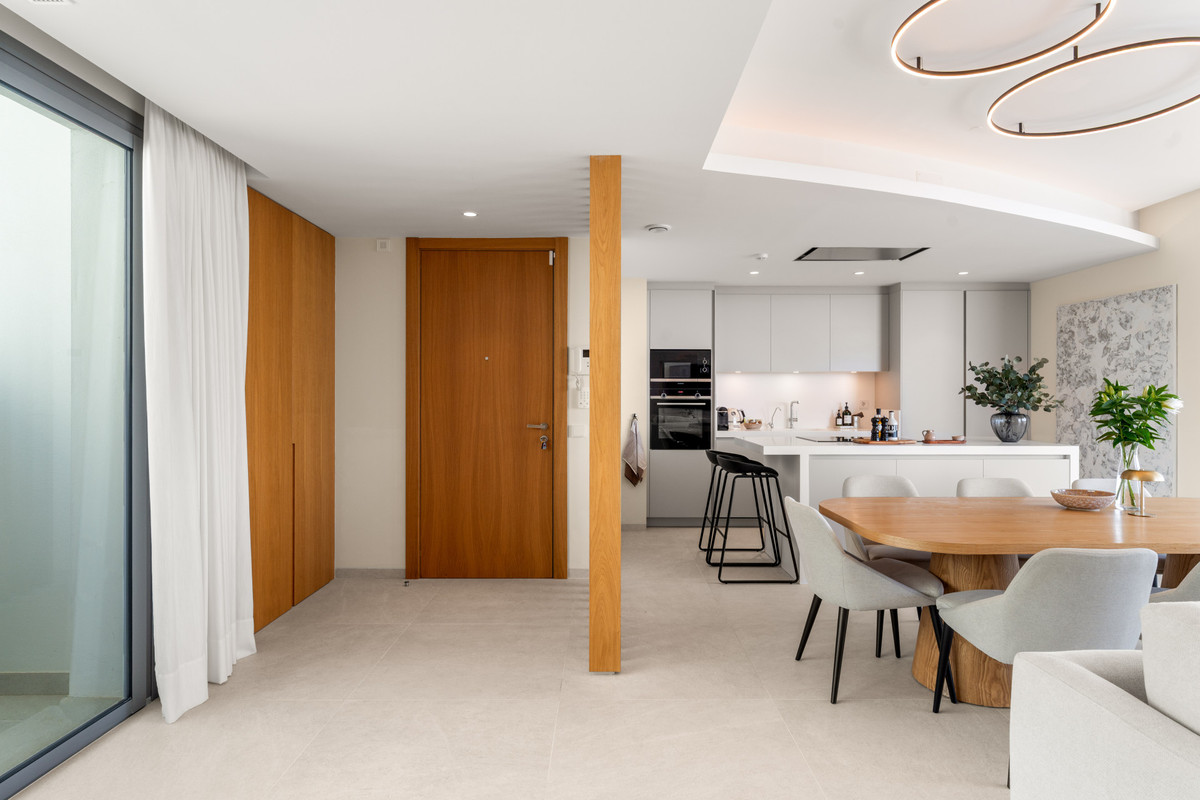 3 Bedroom Apartment for Sale in Benahavís — 9