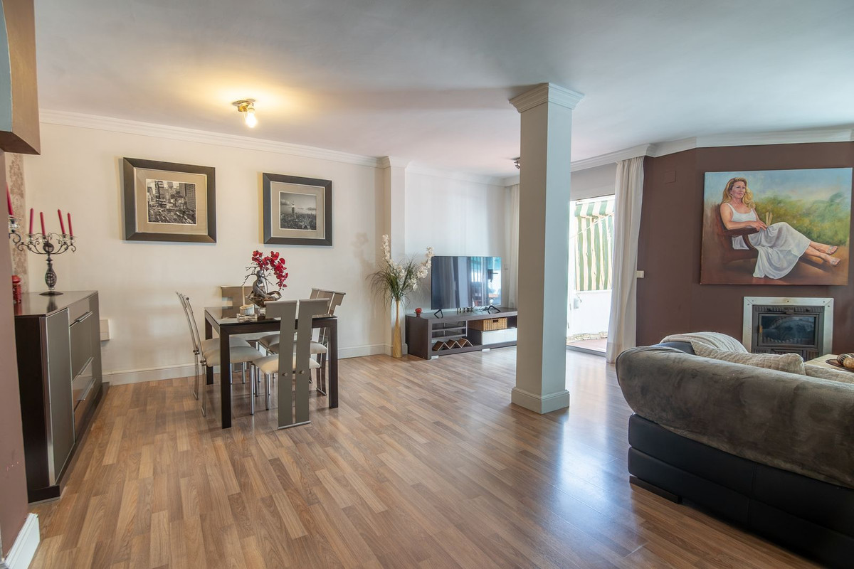 3 Bedroom Villa for Sale in Estepona — 4