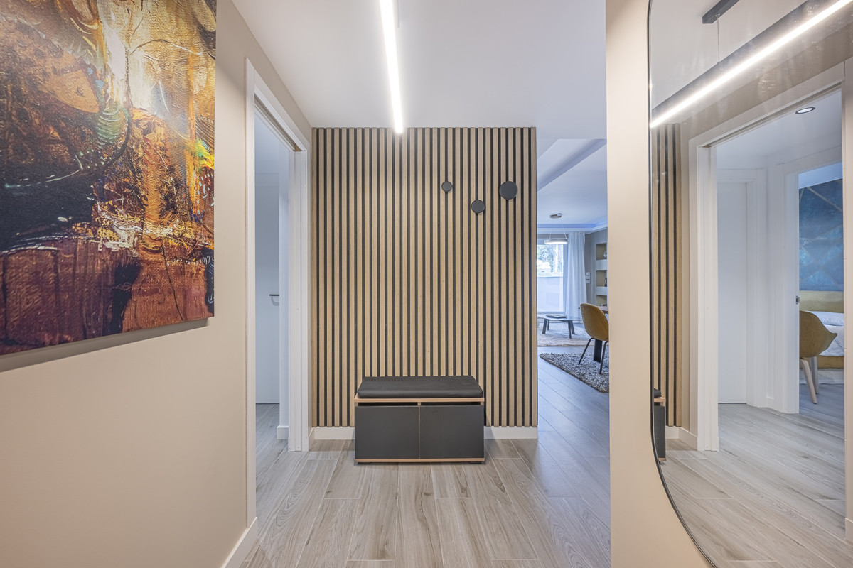 2 Bedroom Apartment for Sale in Benahavís — 7