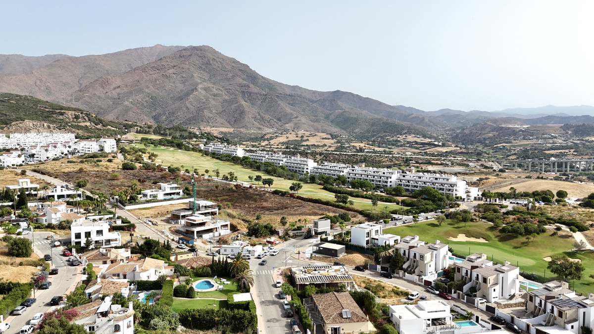 Plot for Sale in Estepona — 7