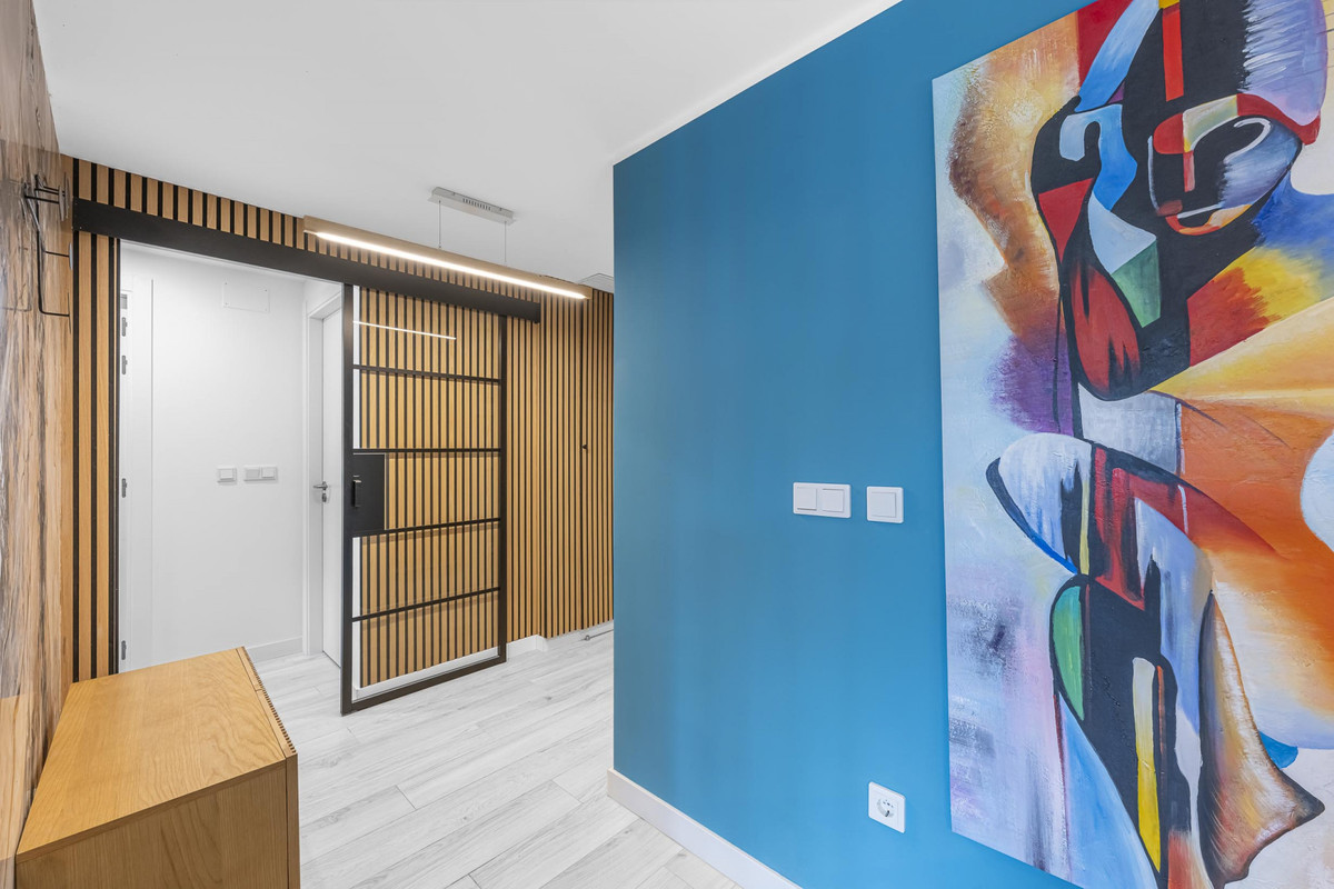 2 Bedroom Apartment for Sale in Benahavís — 7