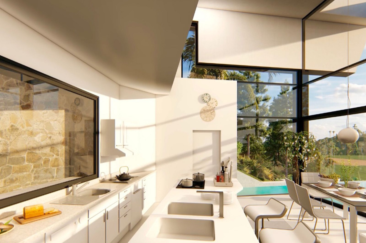 3 Bedroom Villa for Sale in Estepona — 8