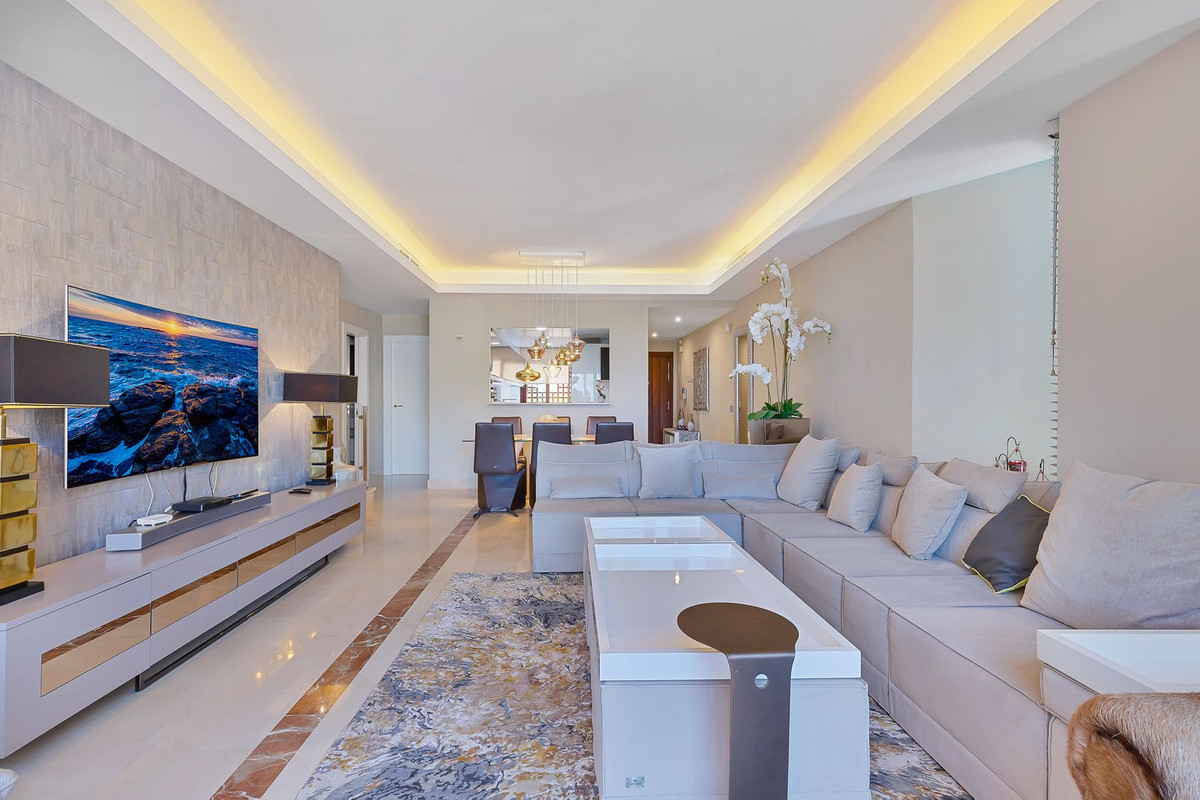 3 Bedroom Apartment for Sale in San Pedro de Alcántara — 7