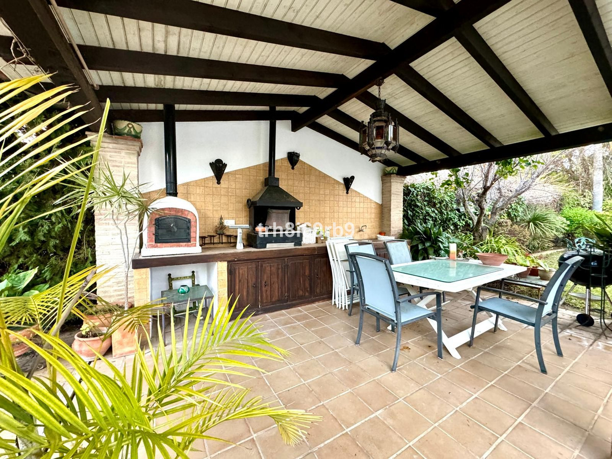 4 Bedroom Villa for Sale in Atalaya — 6