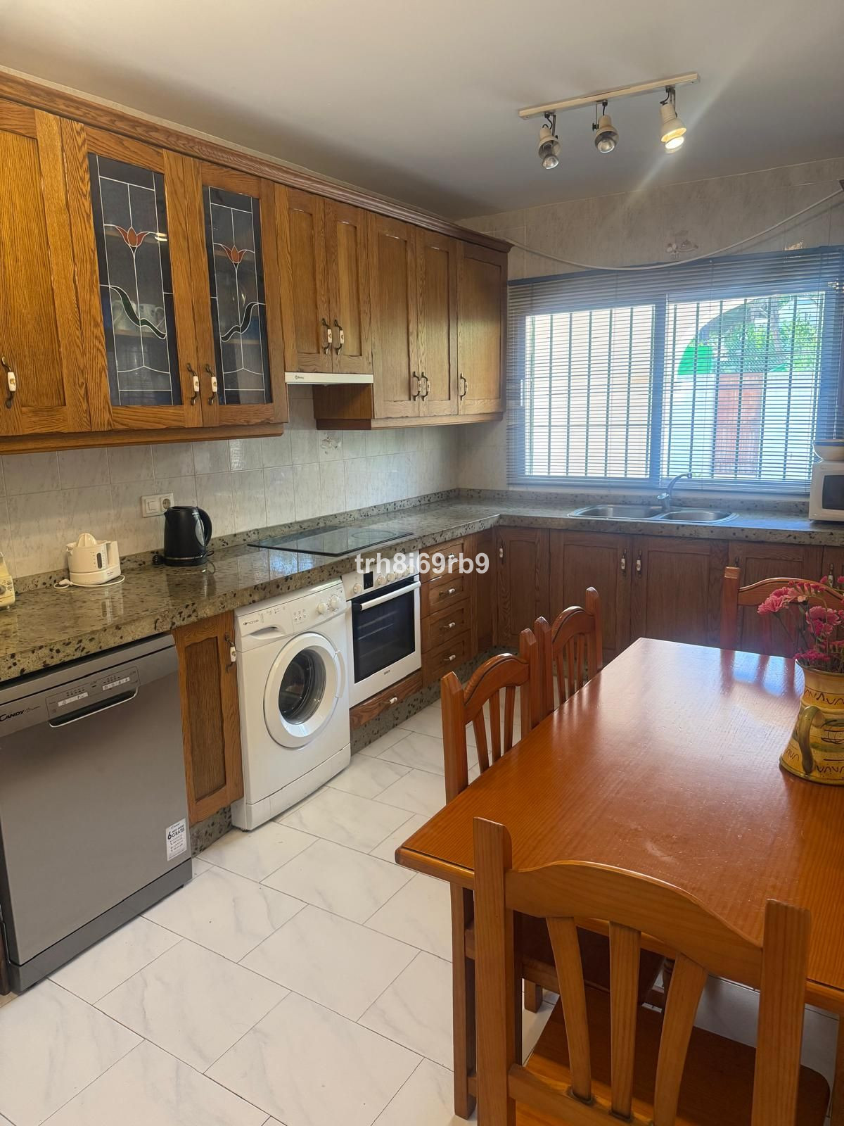 4 Bedroom Villa for Sale in Benamara — 5