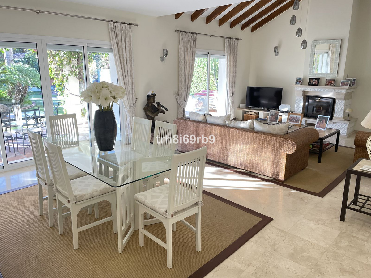 3 Bedroom Villa for Sale in New Golden Mile — 3