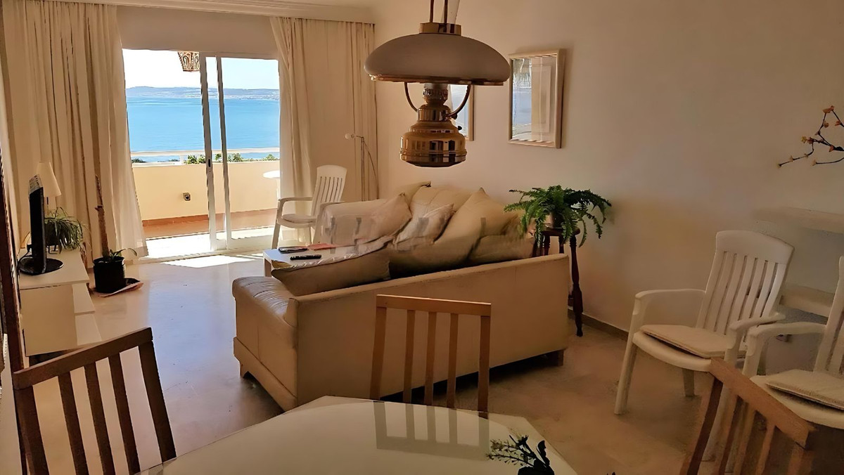 2 Bedroom Apartment for Sale in Estepona — 2