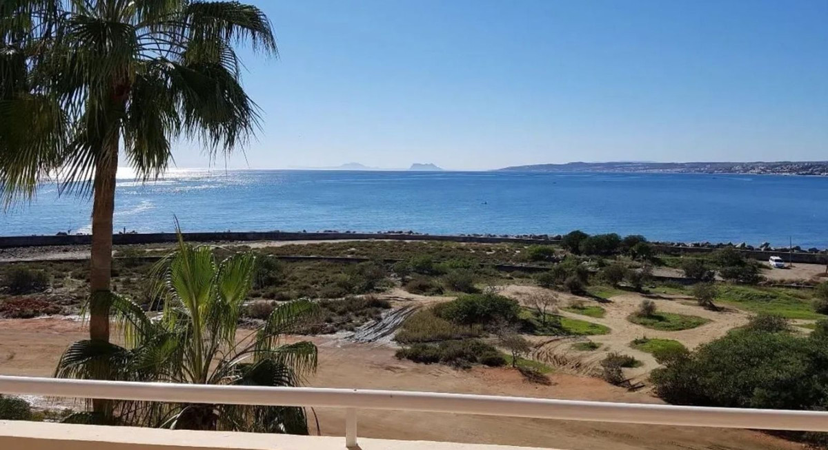 2 Bedroom Apartment for Sale in Estepona — 6